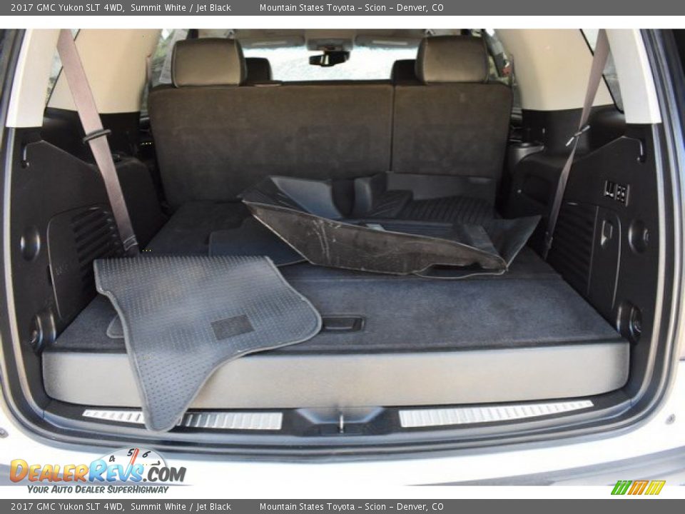 2017 GMC Yukon SLT 4WD Summit White / Jet Black Photo #27