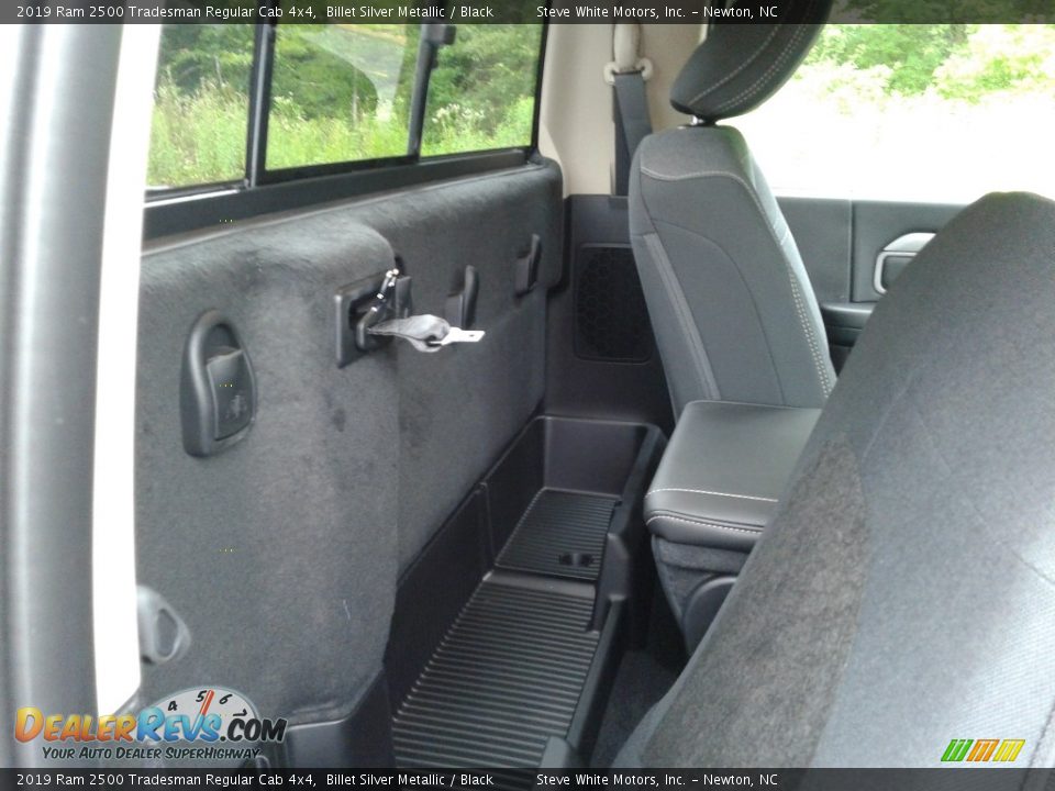 2019 Ram 2500 Tradesman Regular Cab 4x4 Billet Silver Metallic / Black Photo #13