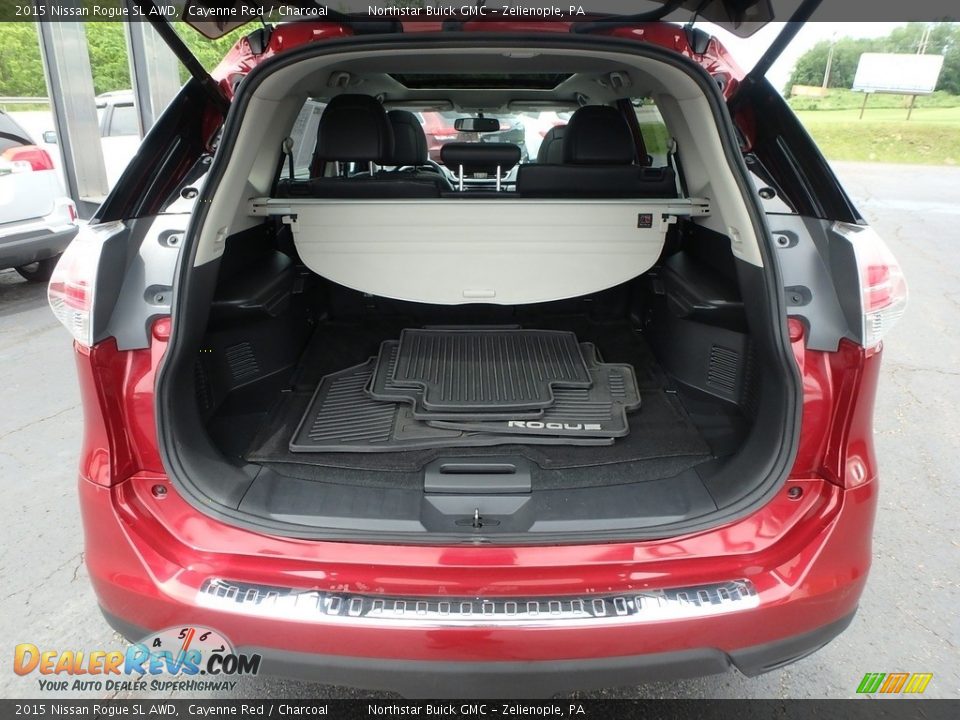 2015 Nissan Rogue SL AWD Cayenne Red / Charcoal Photo #10