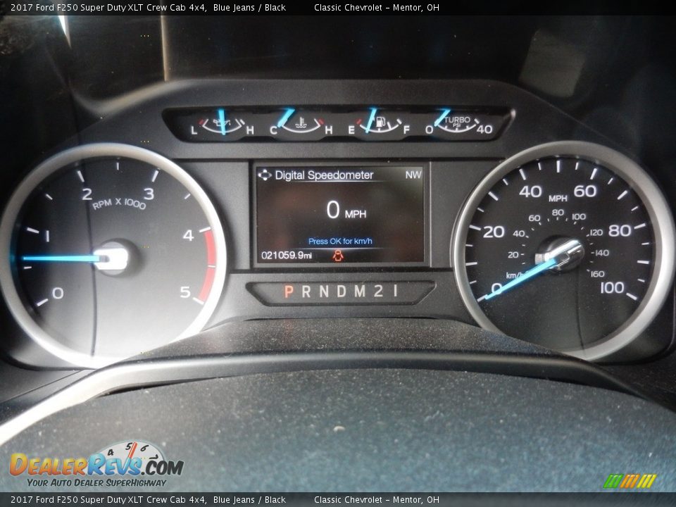 2017 Ford F250 Super Duty XLT Crew Cab 4x4 Blue Jeans / Black Photo #14