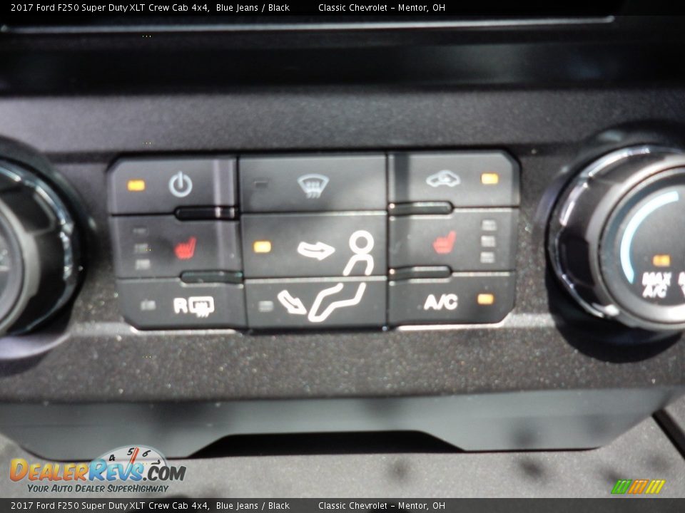 2017 Ford F250 Super Duty XLT Crew Cab 4x4 Blue Jeans / Black Photo #15