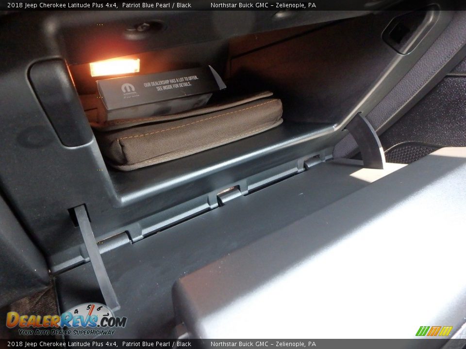 2018 Jeep Cherokee Latitude Plus 4x4 Patriot Blue Pearl / Black Photo #27