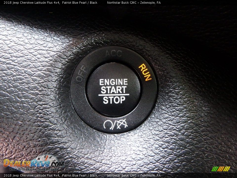 2018 Jeep Cherokee Latitude Plus 4x4 Patriot Blue Pearl / Black Photo #29