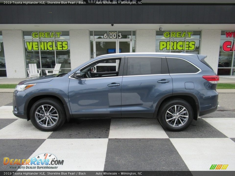 2019 Toyota Highlander XLE Shoreline Blue Pearl / Black Photo #1