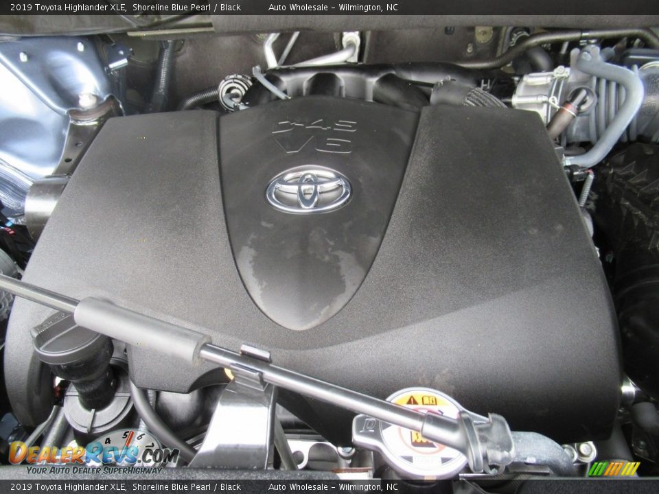 2019 Toyota Highlander XLE Shoreline Blue Pearl / Black Photo #6