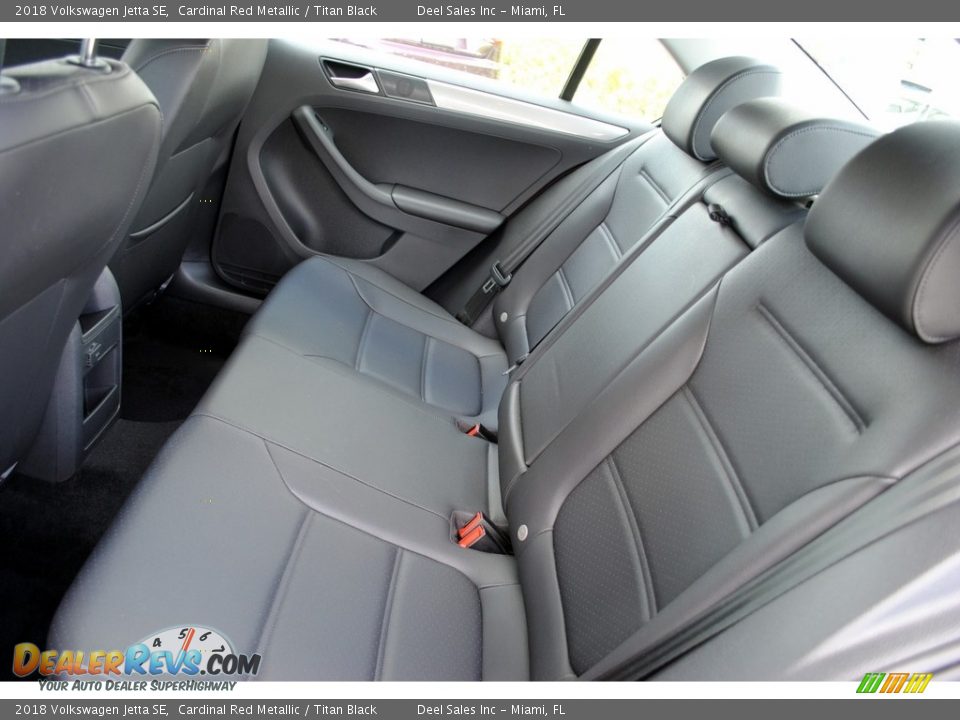 2018 Volkswagen Jetta SE Cardinal Red Metallic / Titan Black Photo #12