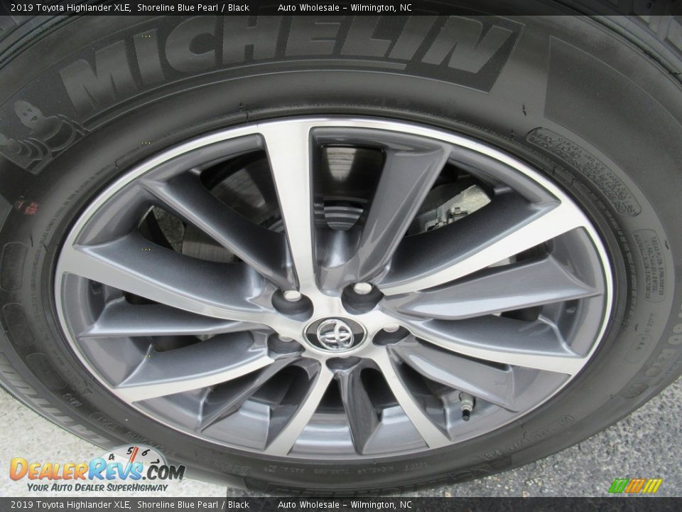 2019 Toyota Highlander XLE Shoreline Blue Pearl / Black Photo #7