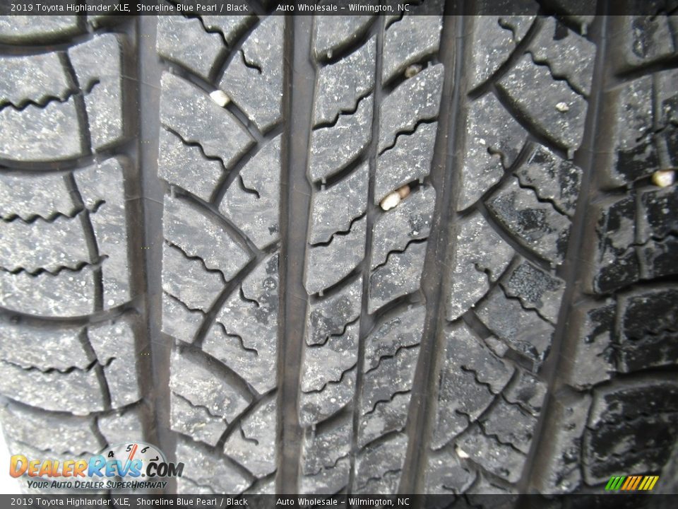 2019 Toyota Highlander XLE Shoreline Blue Pearl / Black Photo #8