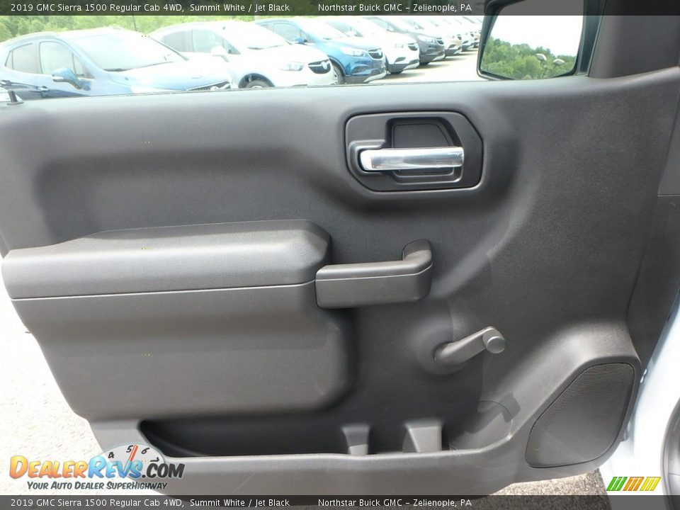 Door Panel of 2019 GMC Sierra 1500 Regular Cab 4WD Photo #16