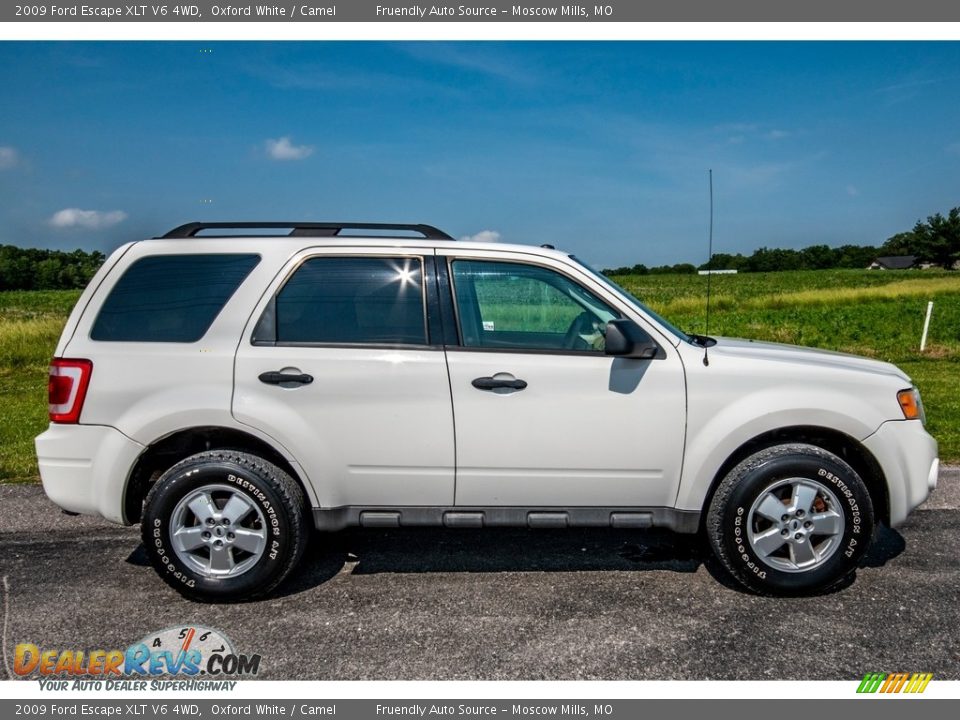 2009 Ford Escape XLT V6 4WD Oxford White / Camel Photo #3