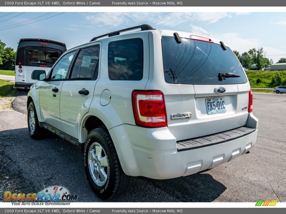 2009 Ford Escape XLT V6 4WD Oxford White / Camel Photo #6