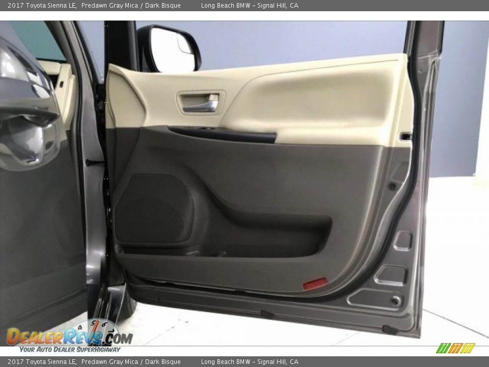 2017 Toyota Sienna LE Predawn Gray Mica / Dark Bisque Photo #25