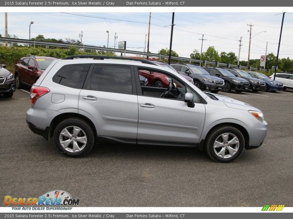 2015 Subaru Forester 2.5i Premium Ice Silver Metallic / Gray Photo #4