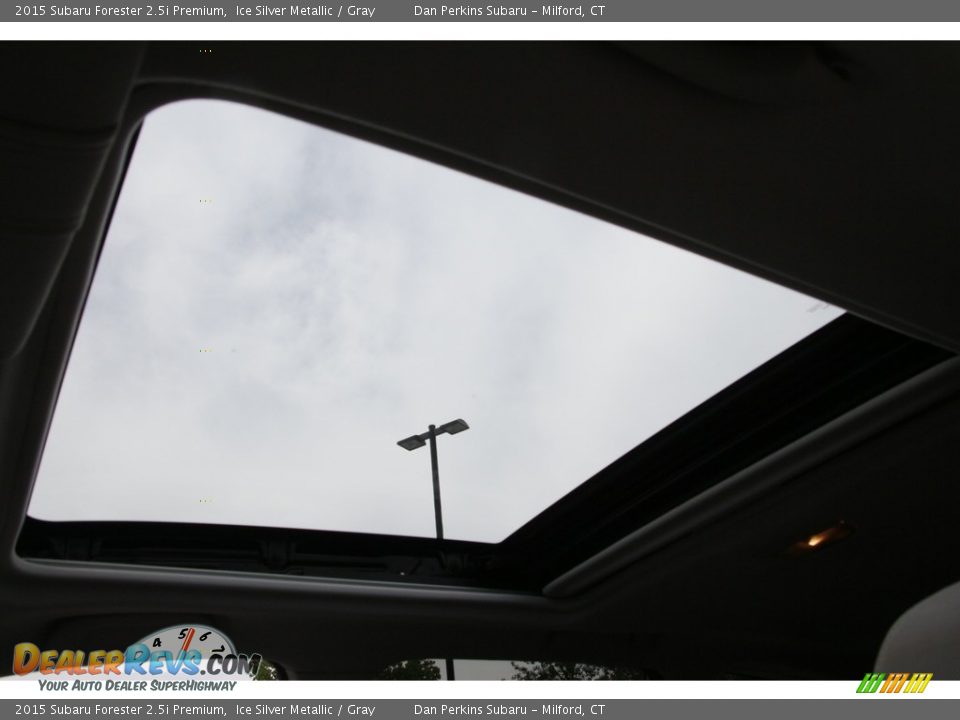 2015 Subaru Forester 2.5i Premium Ice Silver Metallic / Gray Photo #11