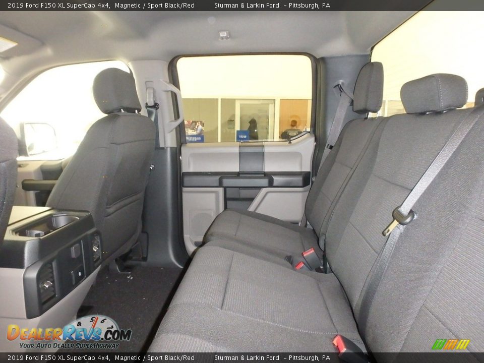 2019 Ford F150 XL SuperCab 4x4 Magnetic / Sport Black/Red Photo #7