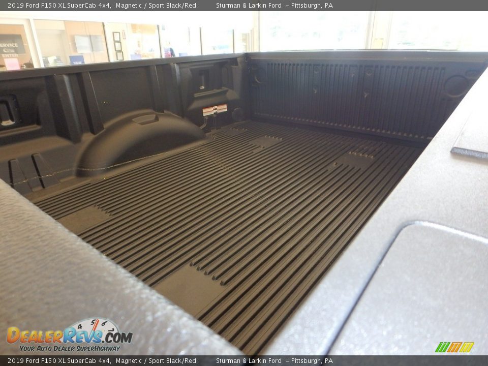 2019 Ford F150 XL SuperCab 4x4 Magnetic / Sport Black/Red Photo #9