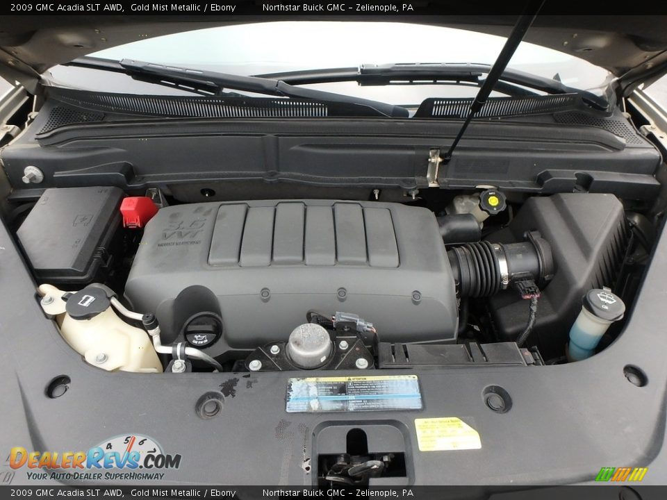 2009 GMC Acadia SLT AWD Gold Mist Metallic / Ebony Photo #2