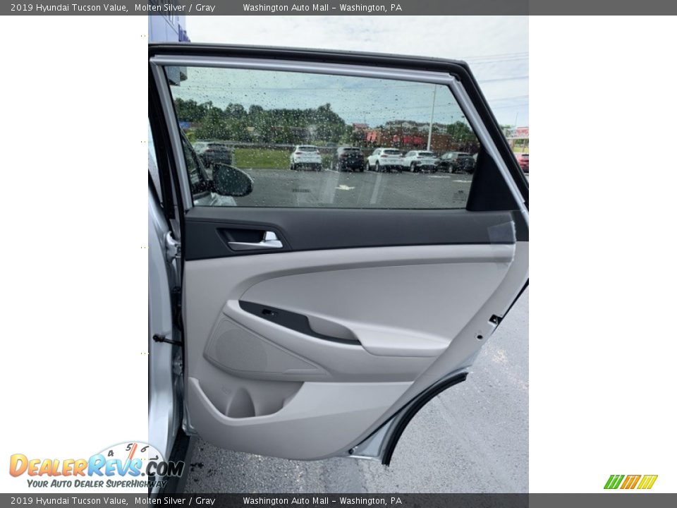 2019 Hyundai Tucson Value Molten Silver / Gray Photo #24