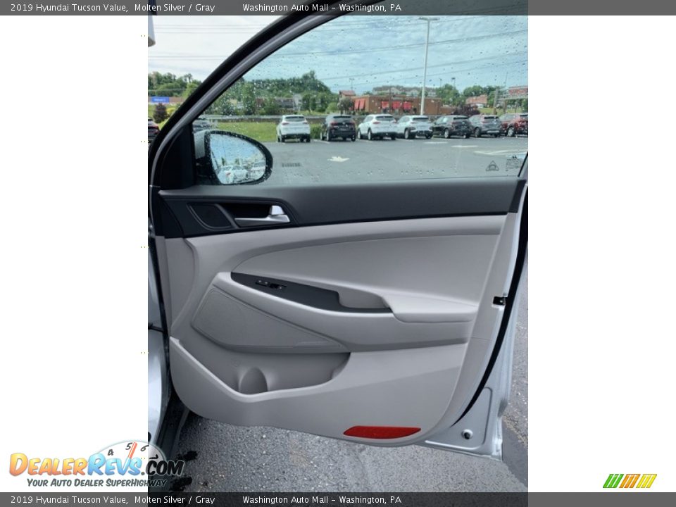 2019 Hyundai Tucson Value Molten Silver / Gray Photo #27