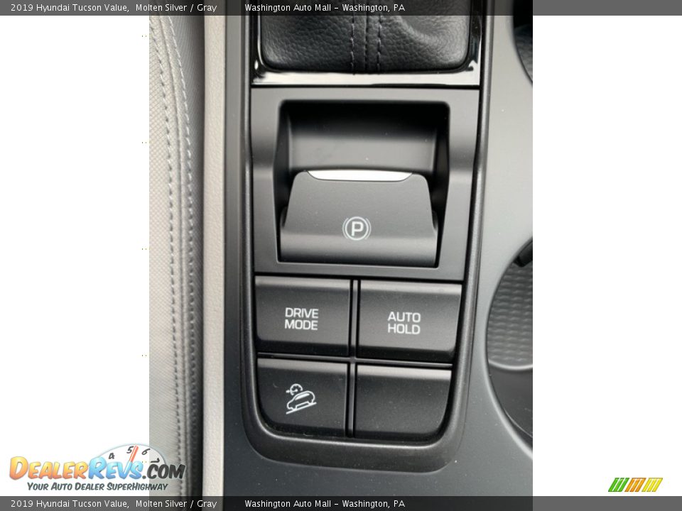 2019 Hyundai Tucson Value Molten Silver / Gray Photo #36