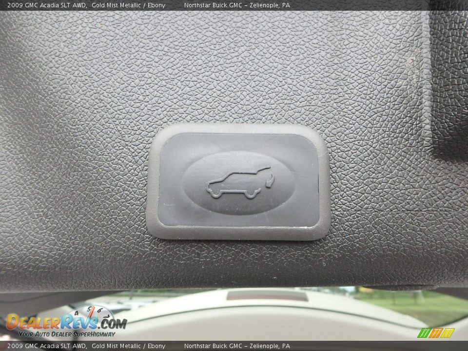2009 GMC Acadia SLT AWD Gold Mist Metallic / Ebony Photo #10