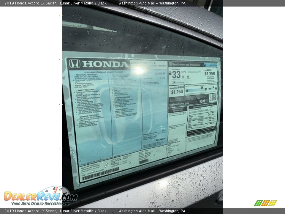 2019 Honda Accord LX Sedan Lunar Silver Metallic / Black Photo #15