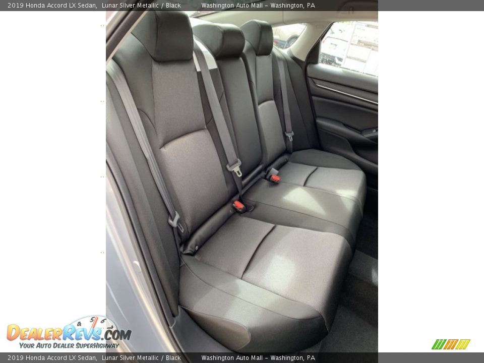 2019 Honda Accord LX Sedan Lunar Silver Metallic / Black Photo #23