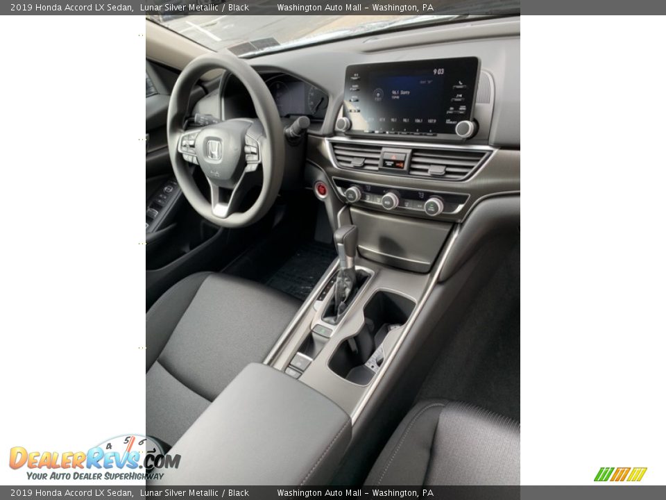 2019 Honda Accord LX Sedan Lunar Silver Metallic / Black Photo #27