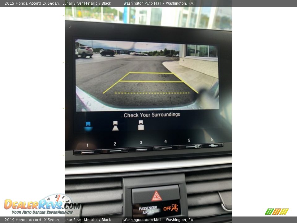 2019 Honda Accord LX Sedan Lunar Silver Metallic / Black Photo #31