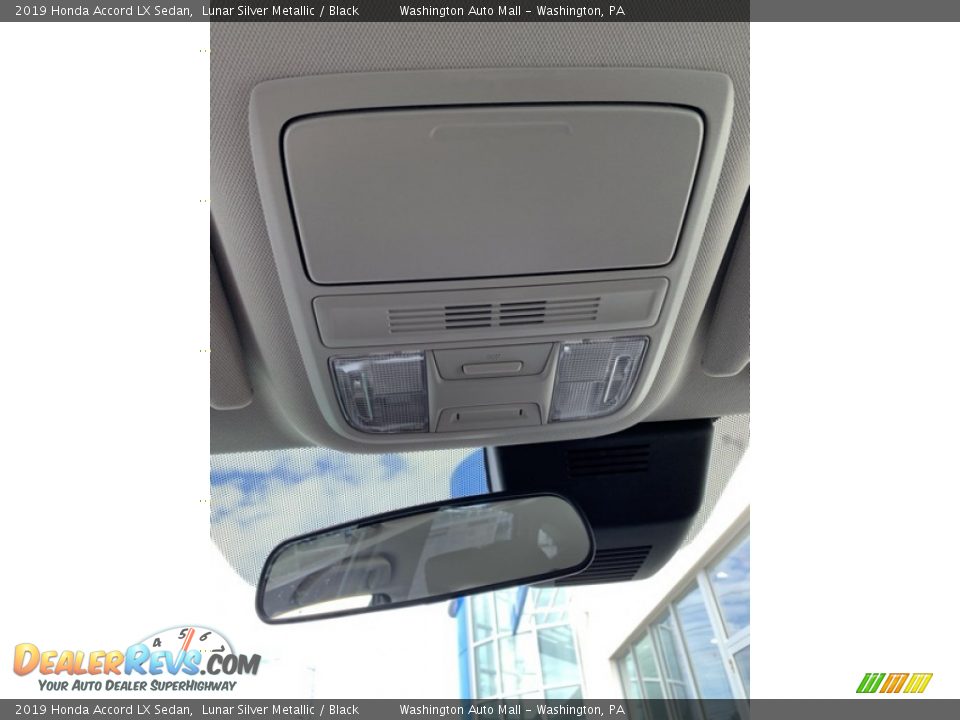 2019 Honda Accord LX Sedan Lunar Silver Metallic / Black Photo #36