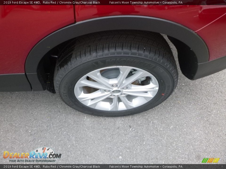 2019 Ford Escape SE 4WD Ruby Red / Chromite Gray/Charcoal Black Photo #7