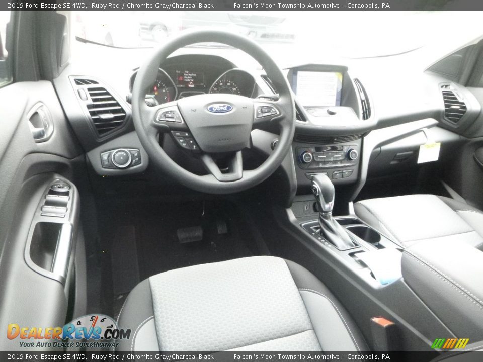 2019 Ford Escape SE 4WD Ruby Red / Chromite Gray/Charcoal Black Photo #9