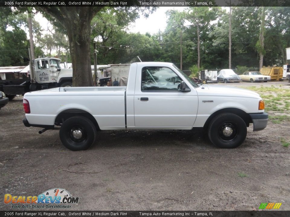 2005 Ford Ranger XL Regular Cab Oxford White / Medium Dark Flint Photo #5