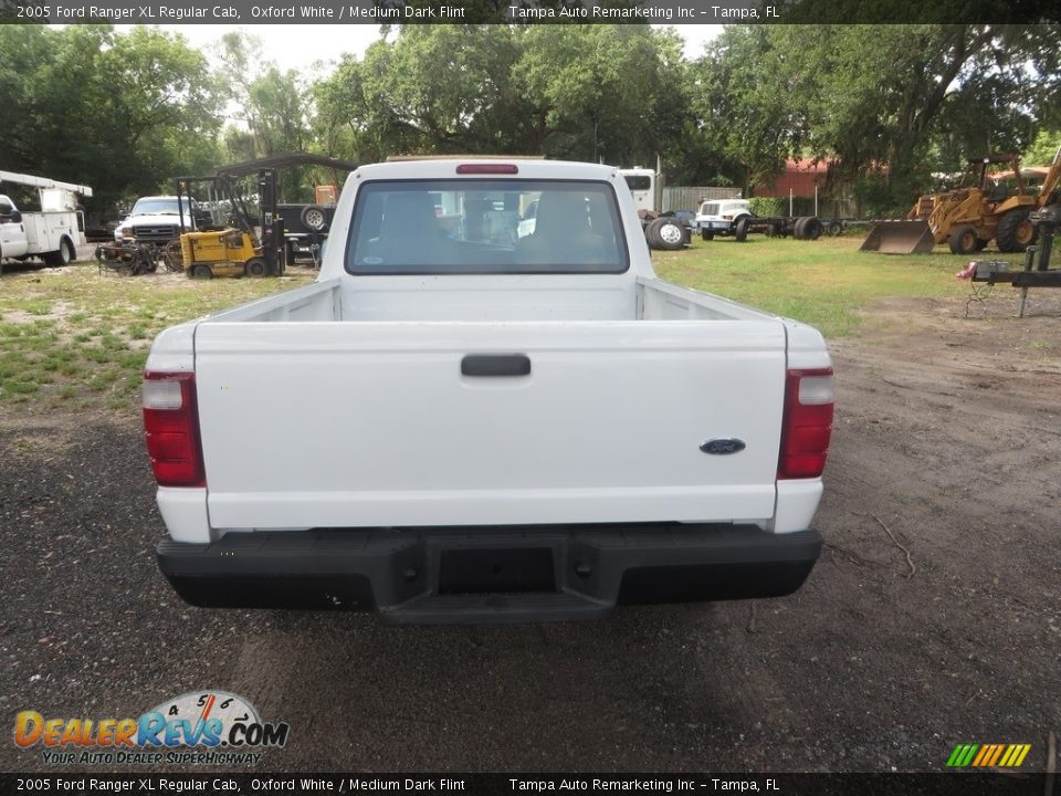 2005 Ford Ranger XL Regular Cab Oxford White / Medium Dark Flint Photo #8