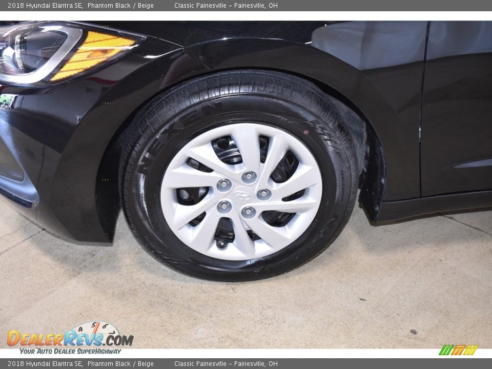 2018 Hyundai Elantra SE Phantom Black / Beige Photo #5