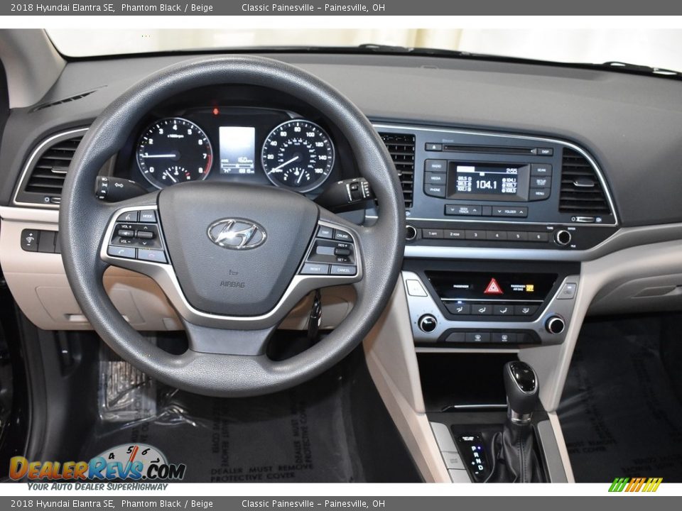 2018 Hyundai Elantra SE Phantom Black / Beige Photo #11