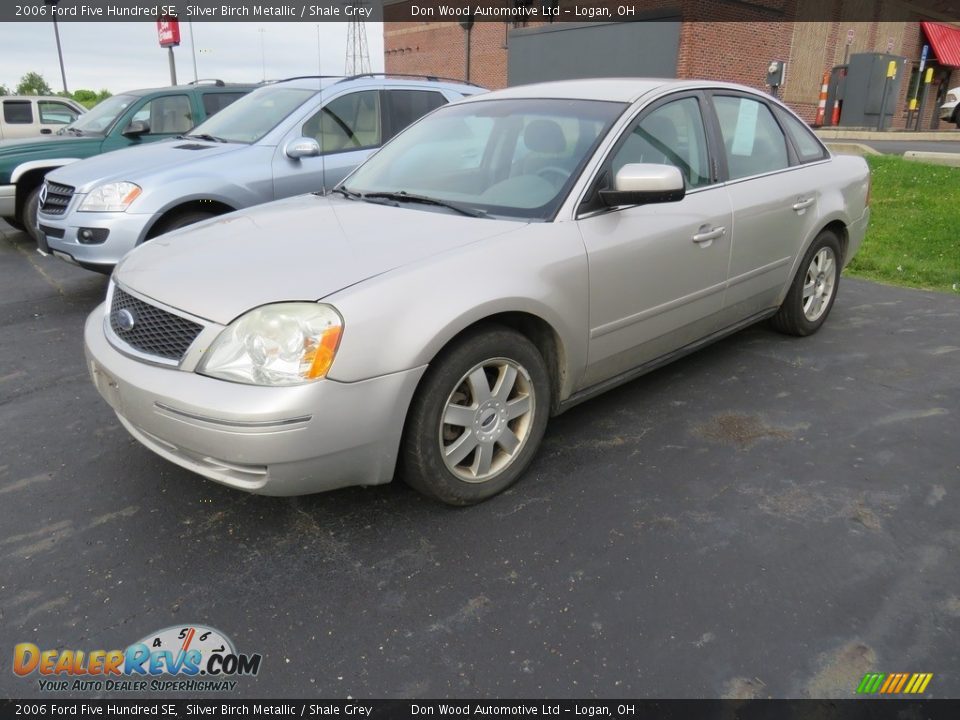 2006 Ford Five Hundred SE Silver Birch Metallic / Shale Grey Photo #8