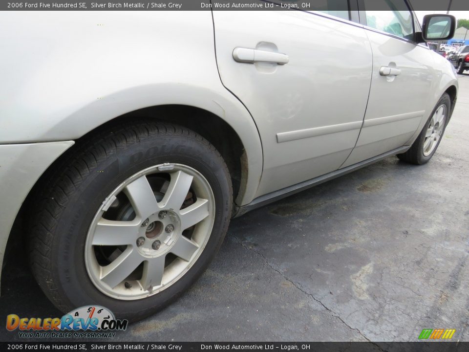 2006 Ford Five Hundred SE Silver Birch Metallic / Shale Grey Photo #15