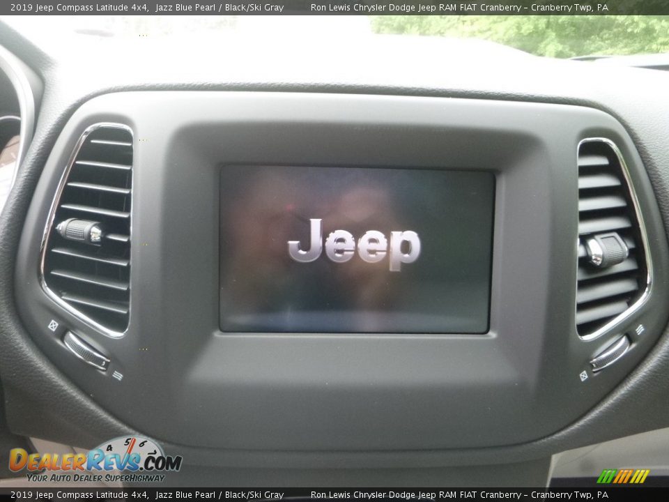 2019 Jeep Compass Latitude 4x4 Jazz Blue Pearl / Black/Ski Gray Photo #15