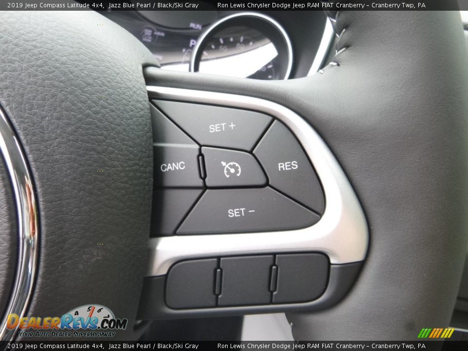 2019 Jeep Compass Latitude 4x4 Jazz Blue Pearl / Black/Ski Gray Photo #17