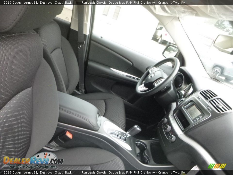 2019 Dodge Journey SE Destroyer Gray / Black Photo #10