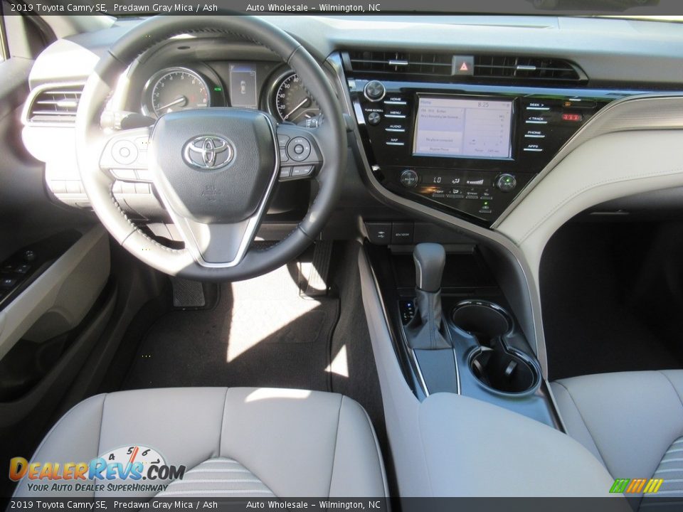 2019 Toyota Camry SE Predawn Gray Mica / Ash Photo #15