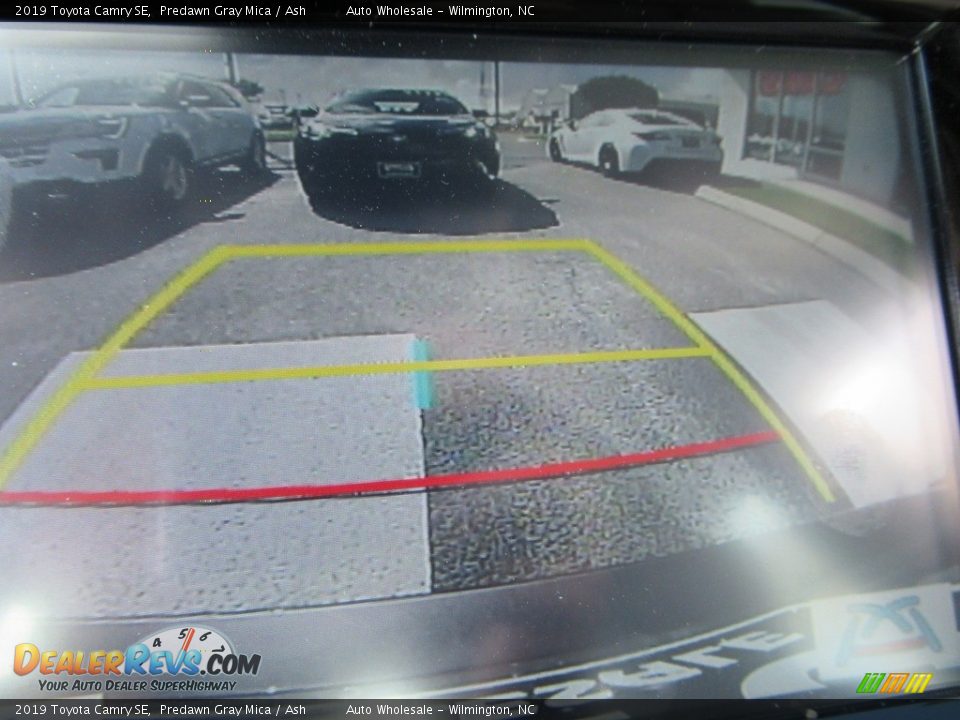 2019 Toyota Camry SE Predawn Gray Mica / Ash Photo #18