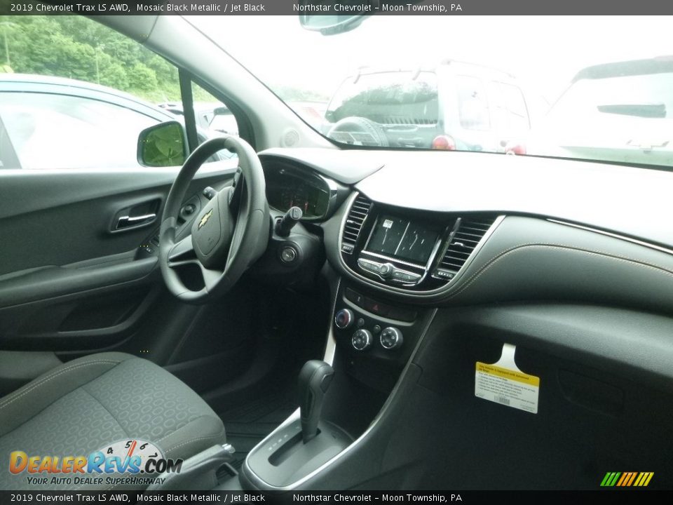 2019 Chevrolet Trax LS AWD Mosaic Black Metallic / Jet Black Photo #6