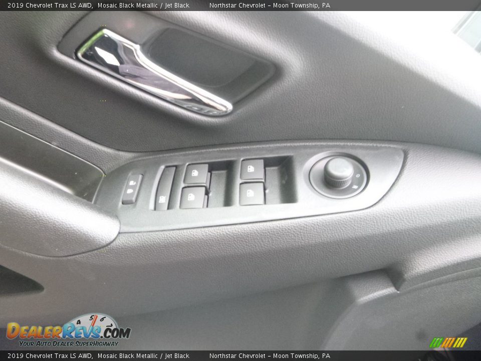 2019 Chevrolet Trax LS AWD Mosaic Black Metallic / Jet Black Photo #15