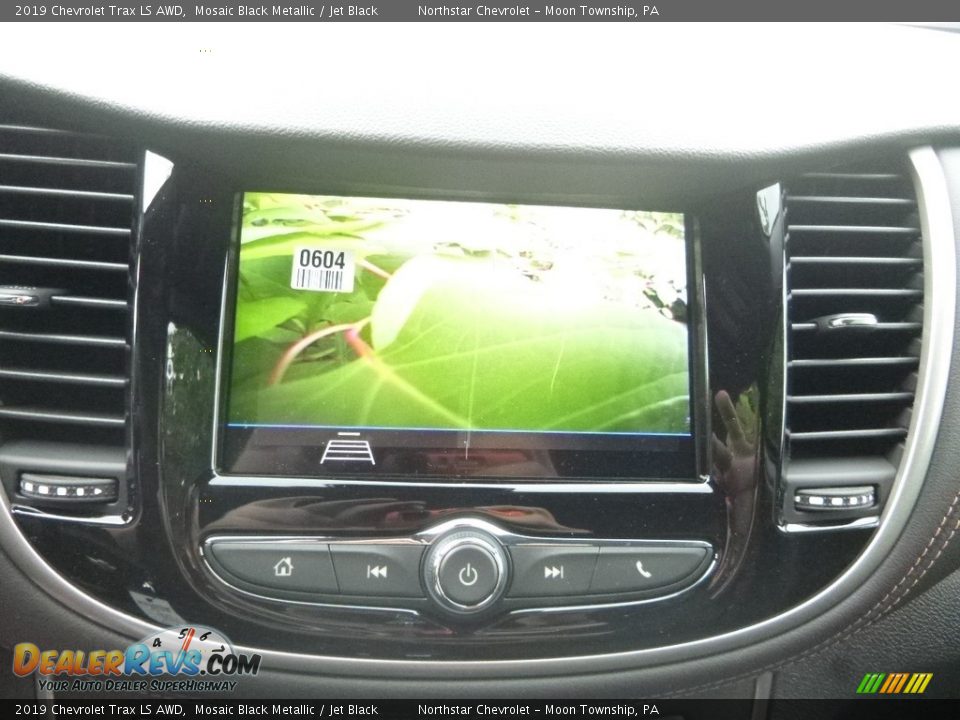 2019 Chevrolet Trax LS AWD Mosaic Black Metallic / Jet Black Photo #18