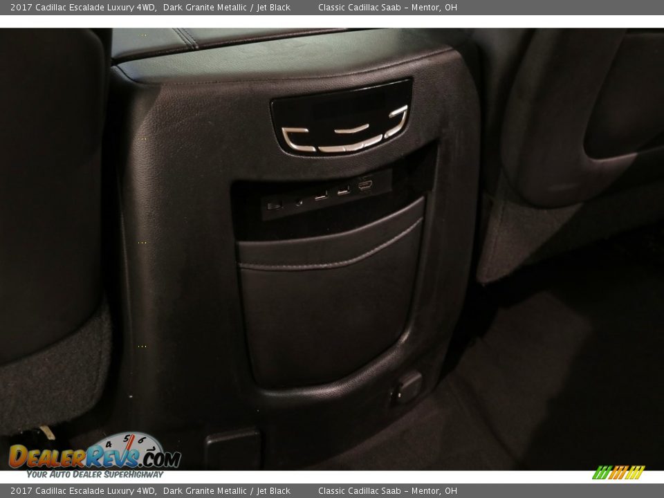 2017 Cadillac Escalade Luxury 4WD Dark Granite Metallic / Jet Black Photo #20