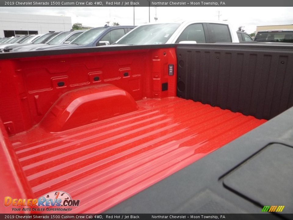 2019 Chevrolet Silverado 1500 Custom Crew Cab 4WD Red Hot / Jet Black Photo #11