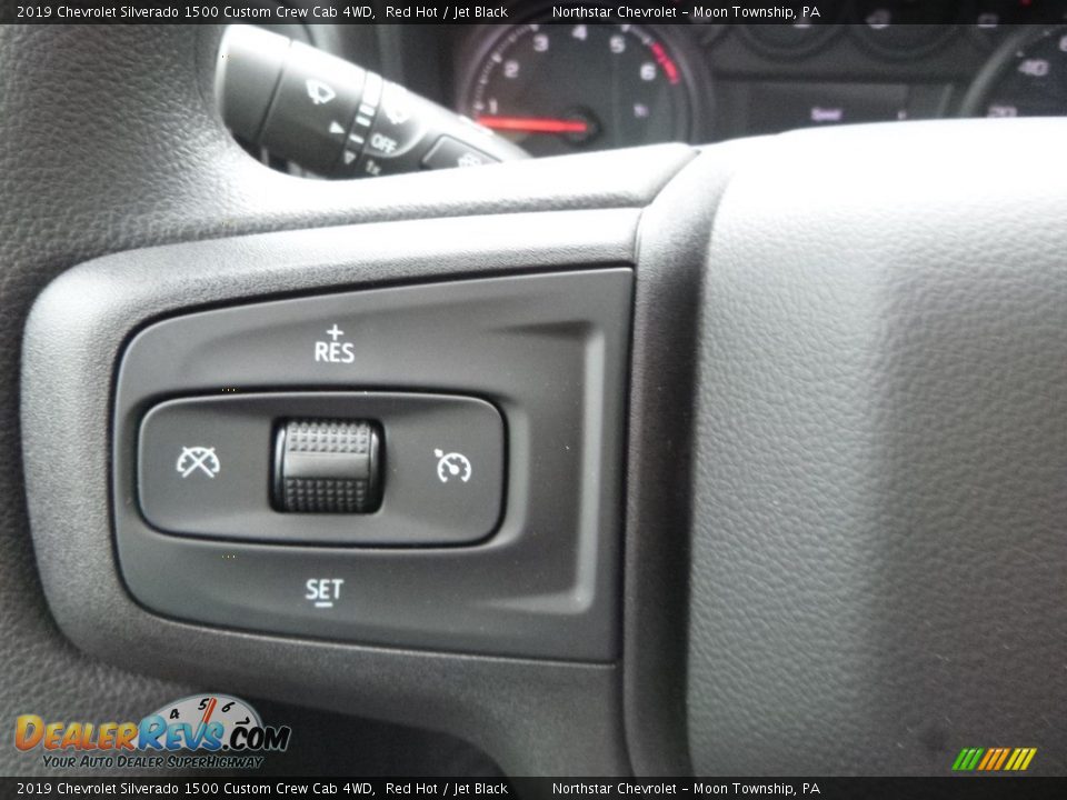 2019 Chevrolet Silverado 1500 Custom Crew Cab 4WD Steering Wheel Photo #19