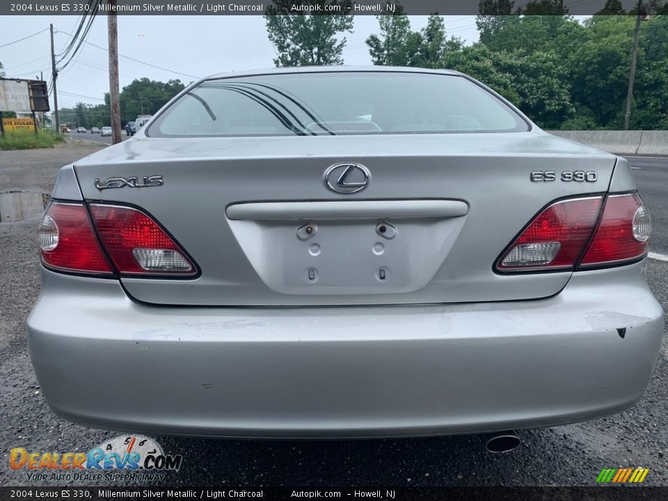 2004 Lexus ES 330 Millennium Silver Metallic / Light Charcoal Photo #3